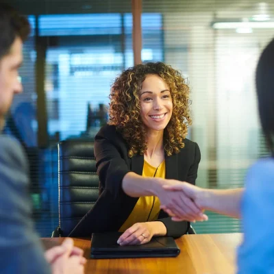 Pourquoi les RH commencent à chercher des multipotentiels — et comment se positionner